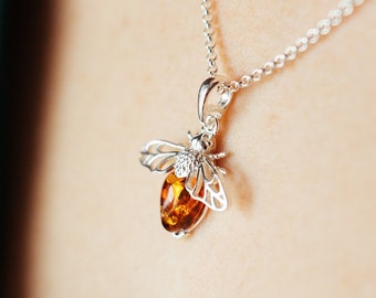 Sterling Silver Amber Bee Studs Sterling Silver Amber Bee Studs