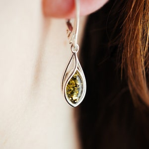 Elegant dangle earrings. Natural Baltic Amber - 925 sterling silver. Teardrop designe. Cognac & green color. Gift for woman. Dainty earrings