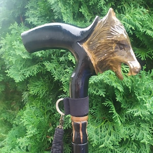 Wooden cane wolf Carved handle and staff Wood walking stick Hand carved Hiking stick wolf Walking canes wolf Gift for hikers. Wooden Cane