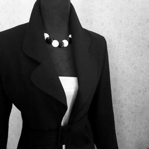 Simplicity.  Lovely Retro 1970&#39;s Vintage piece.  Very striking design.  Will suit many occasions.
