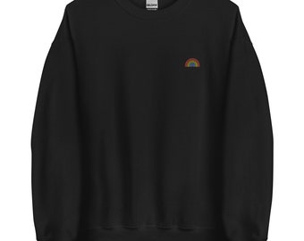 Regenbogen bestickter Rundhalspullover | Pride Sweatshirt | LGBTQ+ Bekleidung | Regenbogen Kleidung | Schwuler Stolz
