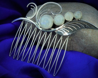 Art Nouveau bridal haircomb with four moonstone in bezel setting and elegant surround