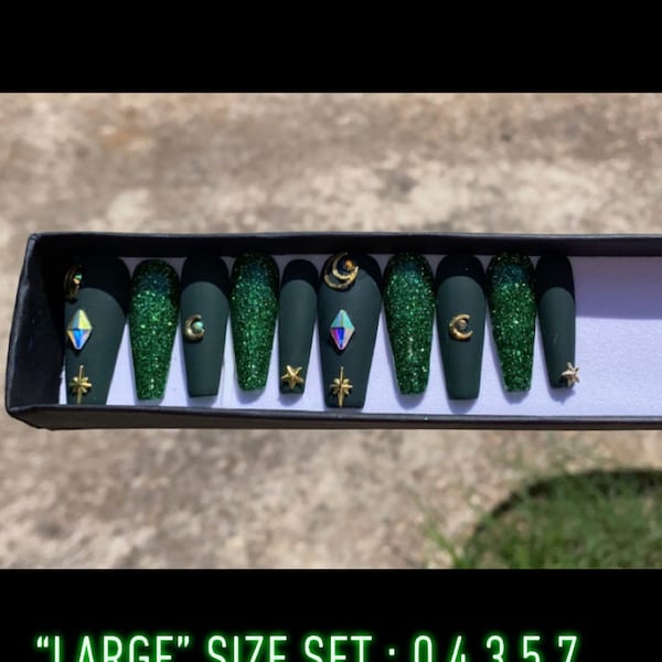 Matte Olive Green Press On Nails Set