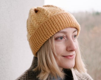Vintage Knitted Hat In Yellow