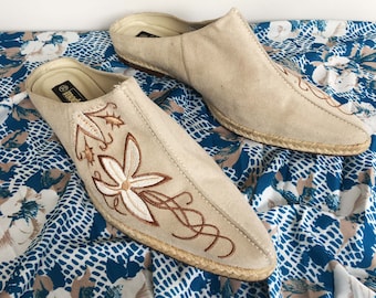 Vintage Womens Embroidered Beige Mules, Size EU 39 | UK 6 | US 8