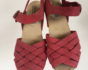 Vintage Leather Shoes Size EU 37 | Women's Red Summer Sandals