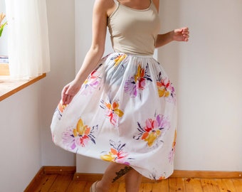 Vintage Women's A-Line Floral Skirt, 80s Long Summer Skirt