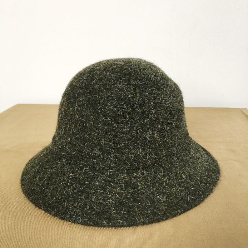Elegant Vintage Felted Hat image 5