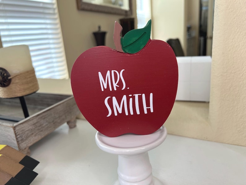 Personalized Teacher Pencil, Teacher Gift, Classroom Personalized Decor, Teacher Name Plate, Teacher Appreciation apple