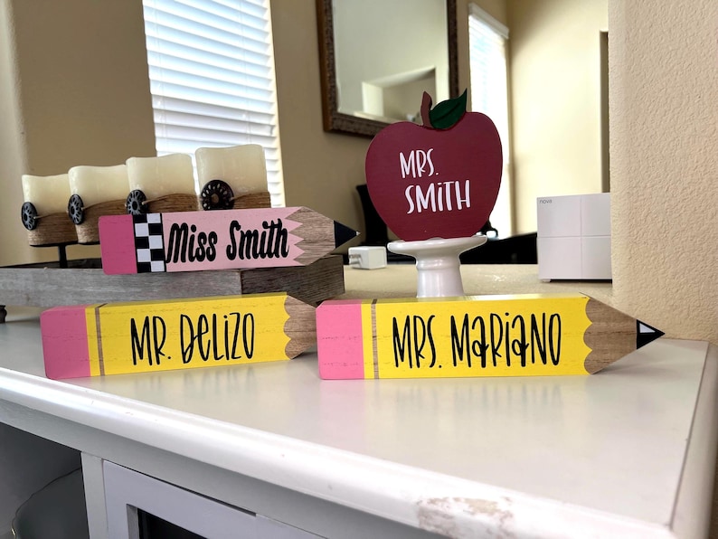 Personalized Teacher Pencil, Teacher Gift, Classroom Personalized Decor, Teacher Name Plate, Teacher Appreciation image 3