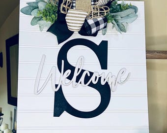 Front Door Decor, Last Name/Initial Door Sign, Monogram Door Hanger, Personalized Front Door Wreath, Wooden Wedding Gift, Year Round Wreath