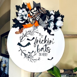 Halloween Door Decor, Halloween Welcome Sign, Bat Door Hanger, Spooky Wooden Door Wreath, It’s Friken Bats In Here, Halloween Party Gift