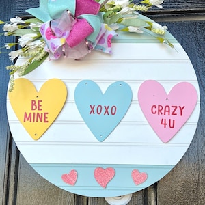Valentines Front Door Decor, XOXO Door Sign, Valentines Day Wreath, Welcome Door Hanger, Heart Door Sign