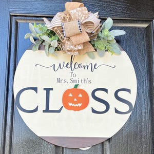 Interchangeable Sign For Teacher, Interchangeable Wreath For Teacher, Teacher Door Decor, Teacher Room Sign, Everyday Door Sign