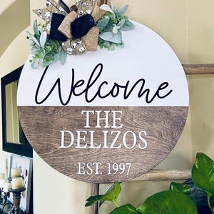 Decoración para puerta de entrada, letrero con apellido/familia, colgador de puerta personalizado, corona de bienvenida para puerta de entrada, regalo personalizado