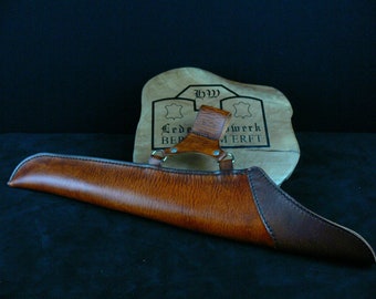 Arrow quiver pattern. Leather