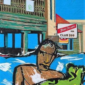 Könnte beinhalten: Abstrakte Malerei einer Person vor einem Gebäude mit einem Schild "Red Stripe Beer CLUB 300". Das Kunstwerk verwendet leuchtende Farben, darunter Blau, Grün, Braun und Rot. Der Stil erinnert an Volkskunst.