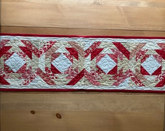 Table Runner, Quilted, Red and Cream, Valentine's Decor, Table Scape, Table Linen, Tablecloth, Gift for Her, Gift for Mom, Farmhouse, Floral