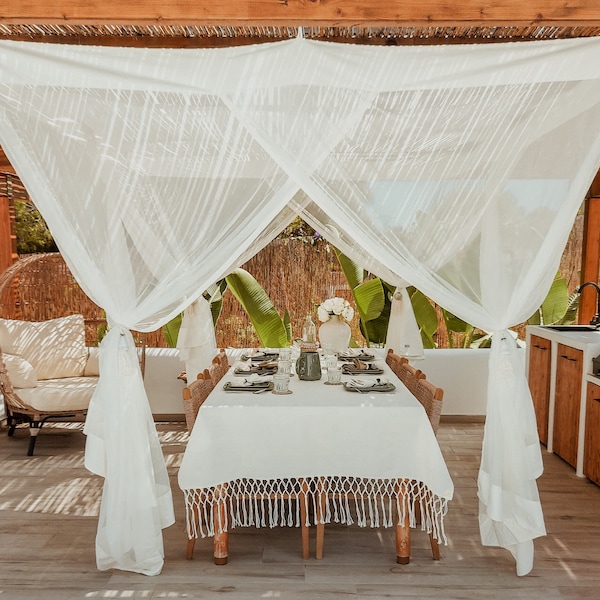 Outdoor Mosquito Net by Bambulah® - Patio Decor - Suitable for 6-8 Persons - Garden Decor - Model 'The Mt Catu'