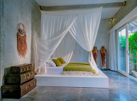 Super king canopy bed deals