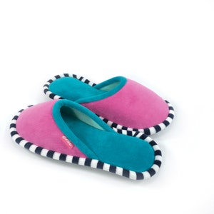 Monogram Slippers for Women, Personalized Pink Slippers with Custom Name or Slogen, Special Birthday gift for Sister, Mum, Grandmother
