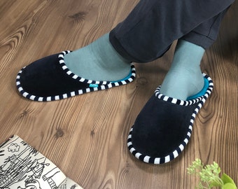 Family Pack Slippers for women and men. Unsex  Warm Slippers, Warm House Slippers for gift.