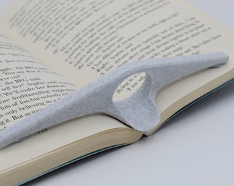 Wide Book page Holder 2nd Gen | Page Holder | Thumb Page Holder | Book Page Holder | Thumb Book Holder | Reading Holder | Page Mark | Gift