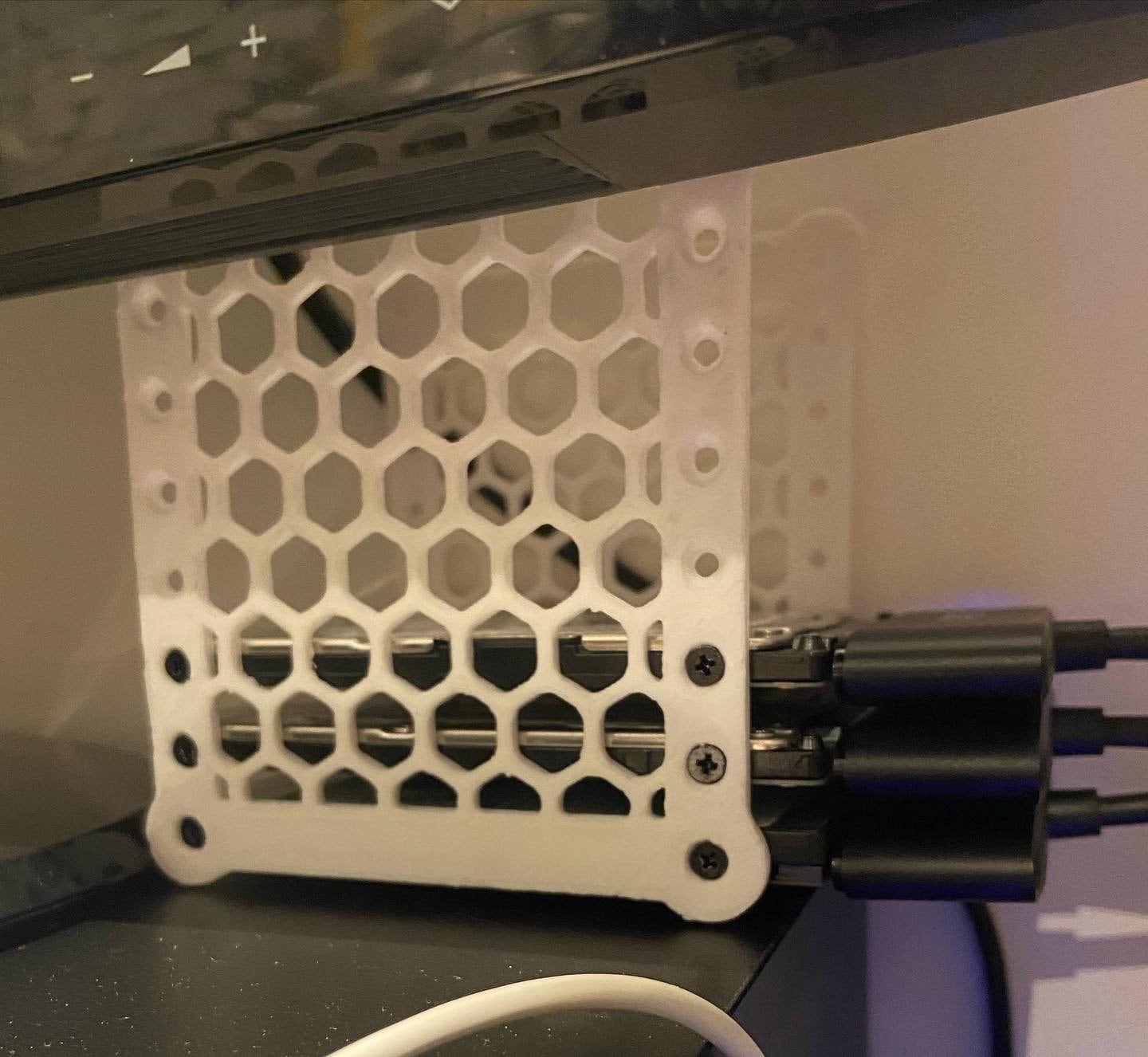 HDD/SSD 2.5 External Hard Drive Rack / Holder, Stand, Enclosure | Holds ...