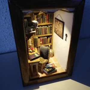 Bookcase corner Book Nook image 6