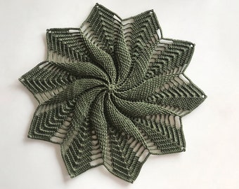 Patrón de mantel individual de ganchillo con forma de hoja: Decoración floral para la mesa (PDF)