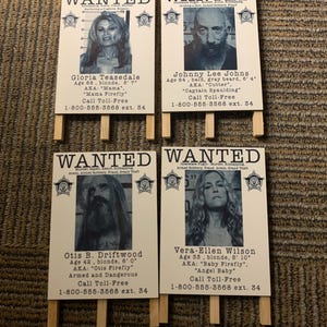 Devil&#39;s Rejects Easel Wanted Posters 4.25 X 6 inch on easel FREE SHIPPING! Captain Spaulding House of 1000 Corpses Otis Firefly Baby Firefly
