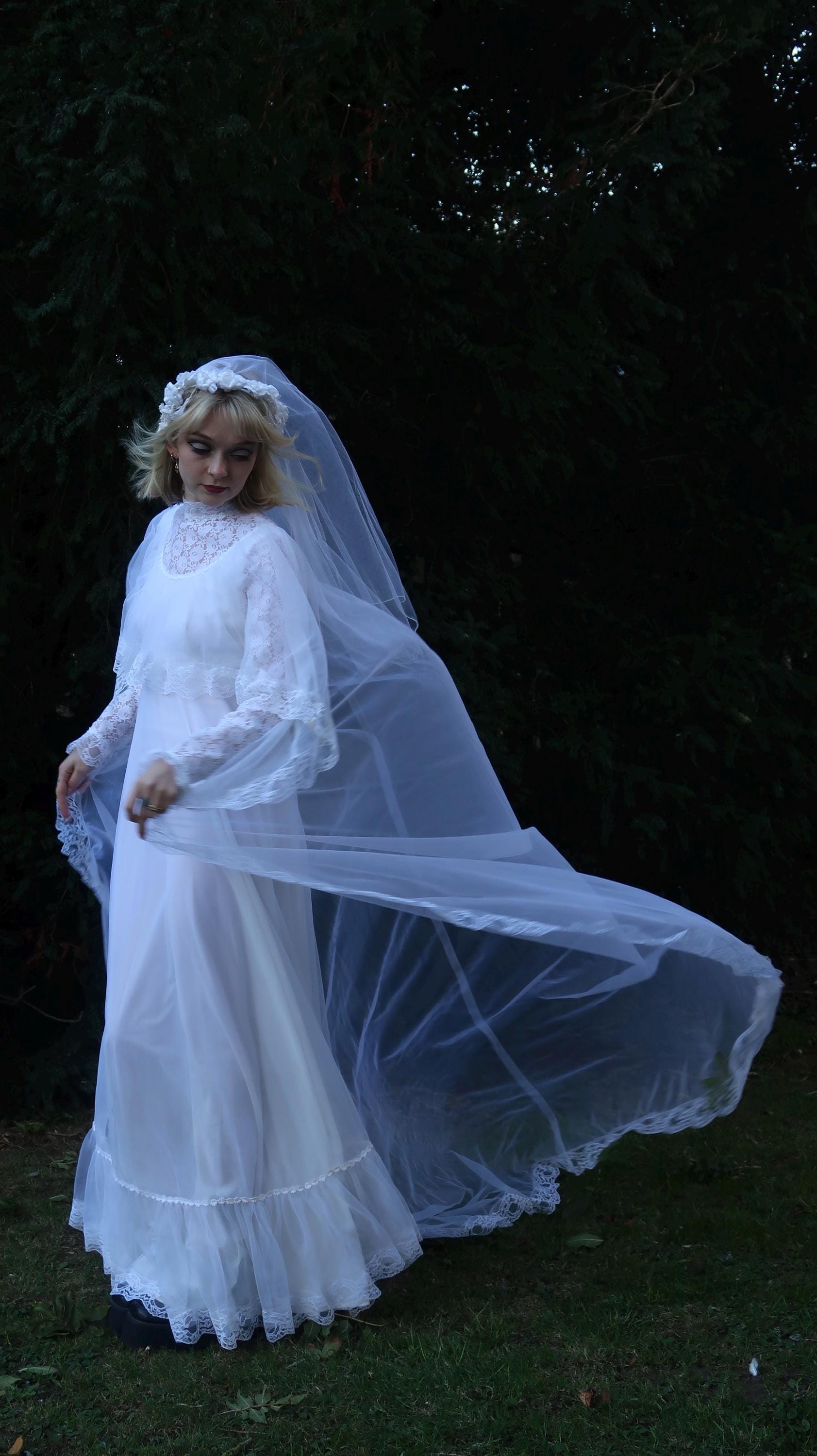 Voile de mariée des années 70 France