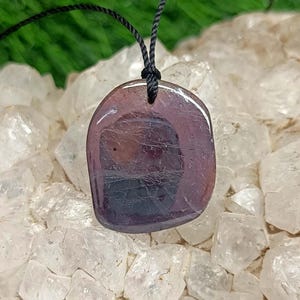 Saphir Halskette, Minimalistischer Echter Saphir September Birthstone Anhänger, Perfektes Geschenk für Muttertag, Saphir, Geburtstagsgeschenk für Sie,