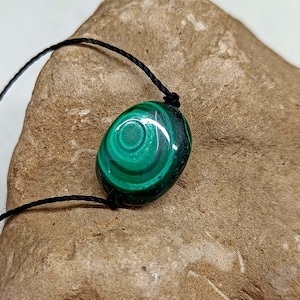 Malachite Necklace, Malachite Choker, Green Malachite Pendant, High Quality Malachite, Healing Crystal Necklace, Best Gift for Her,