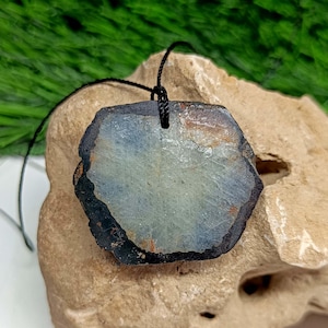 Saphir Halskette, Minimalistischer Echter Saphir September Birthstone Anhänger, Perfektes Geschenk für Muttertag, Saphir, Geburtstagsgeschenk für Sie,