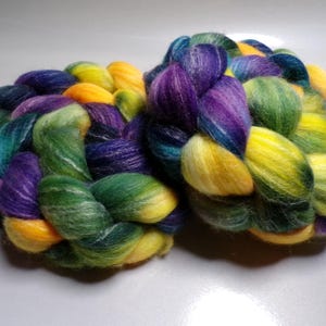 Polwarth, Faux Cashmere, and Bamboo, Hand Dyed, Roving, Combed Top, for Spinning, Felting, 4 ounces, Custom Fiber Base