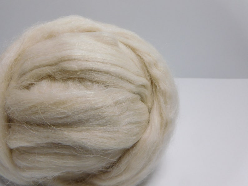 Baby Llama, Cria, White, Undyed, Bare, Combed Top, Roving, for Spinning, Felting, Crafting, 4 ounces image 8