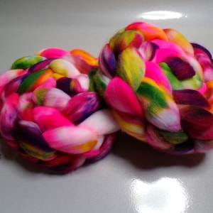 Faux Cashmere, Nylon, Hand Dyed, Roving, Combed Top, for Spinning, Crafting, 4 ounces
