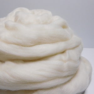 Extrafine Merino, 15.5 Micron, Undyed, Bare, Combed Top, Roving, for Spinning, Felting, Crafting, 4 ounces