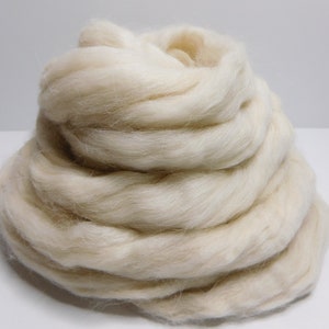 Baby Llama, Cria, White, Undyed, Bare, Combed Top, Roving, for Spinning, Felting, Crafting, 4 ounces image 2