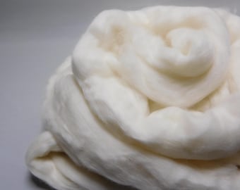 Ultrafine Merino, 14.5 Micron, Undyed, Bare, Combed Top, Roving, for Spinning, Felting, Crafting, 4 ounces