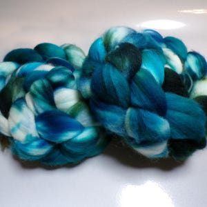 Superwash Merino and Nylon, Hand Dyed, Roving, Combed Top, for Spinning, 4 ounces