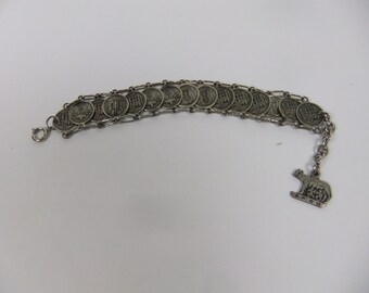 Vintage 1975 Vatican Rome Roman Catholic Buildings Coin Bracelet