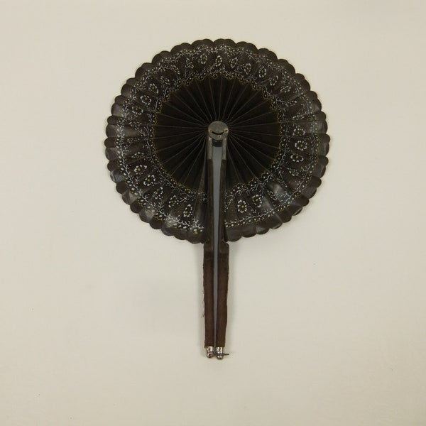 Antique Victorian Collapsible Cockade Round Fan with Wood Handles