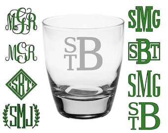 Etched Monogram Cocktail Personalized Glass. Personalized Gift Bourbon Rocks Barware Whiskey Wedding Present. Groomsmen Letter Name. Custom