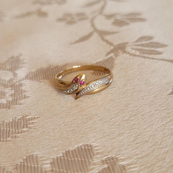 9k Solid Gold Coiled Serpent Ring with Rubies and… - image 3