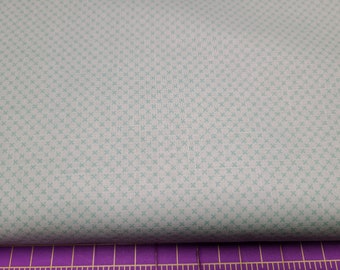 Riley Blake Kisses Sweet Mint C210 Cotton Fabric Quilting Crafting Sewing