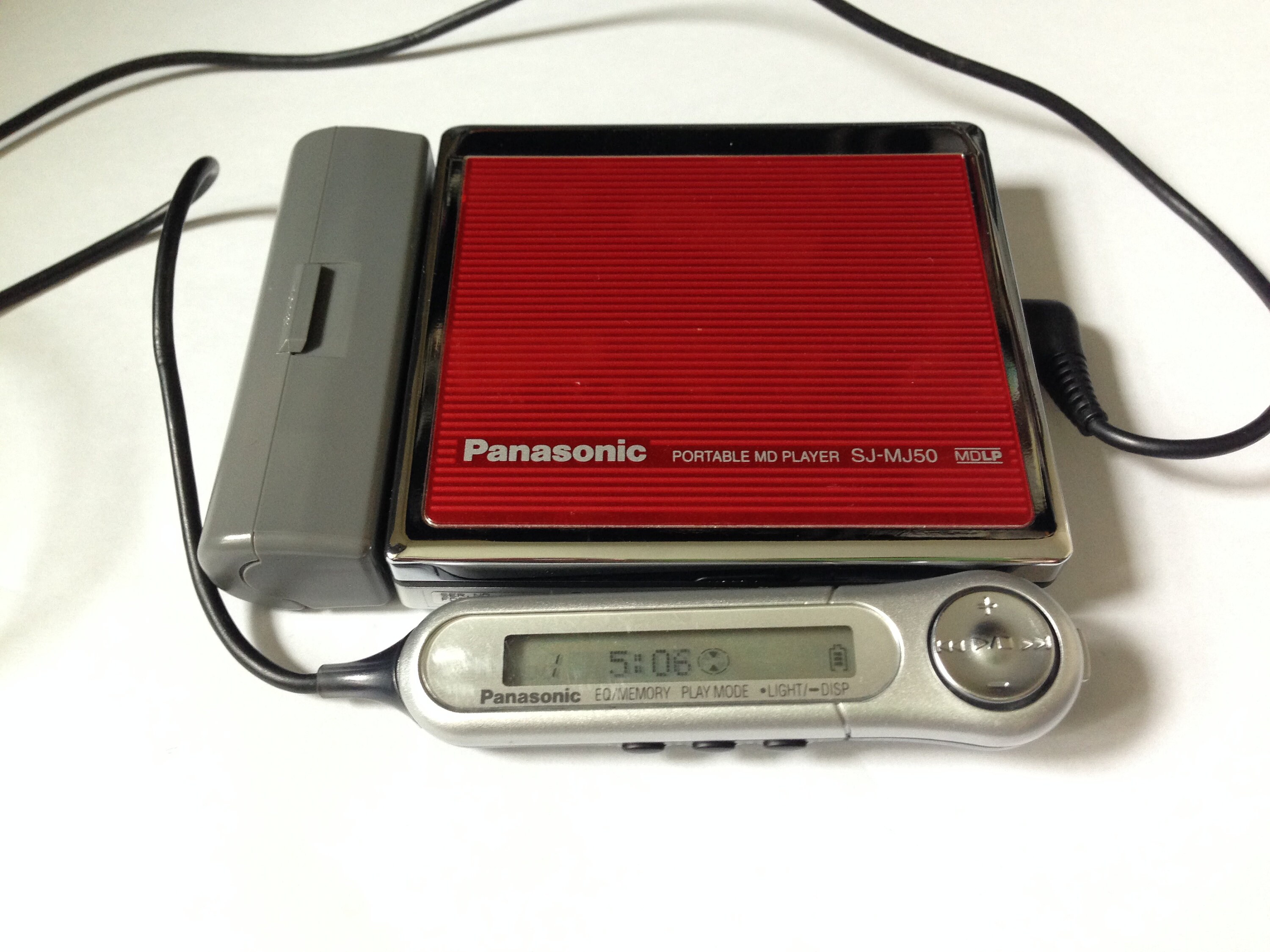 Minidisc Music for sale Only 3 left at 75