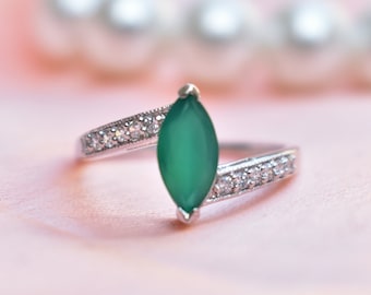 Lovely Natural Green Onyx & Tiny Cz Gemstone 925 Sterling Silver Handmade Jewelry Ring CZ Onyx Ring Minimalist Ring Anniversary Ring