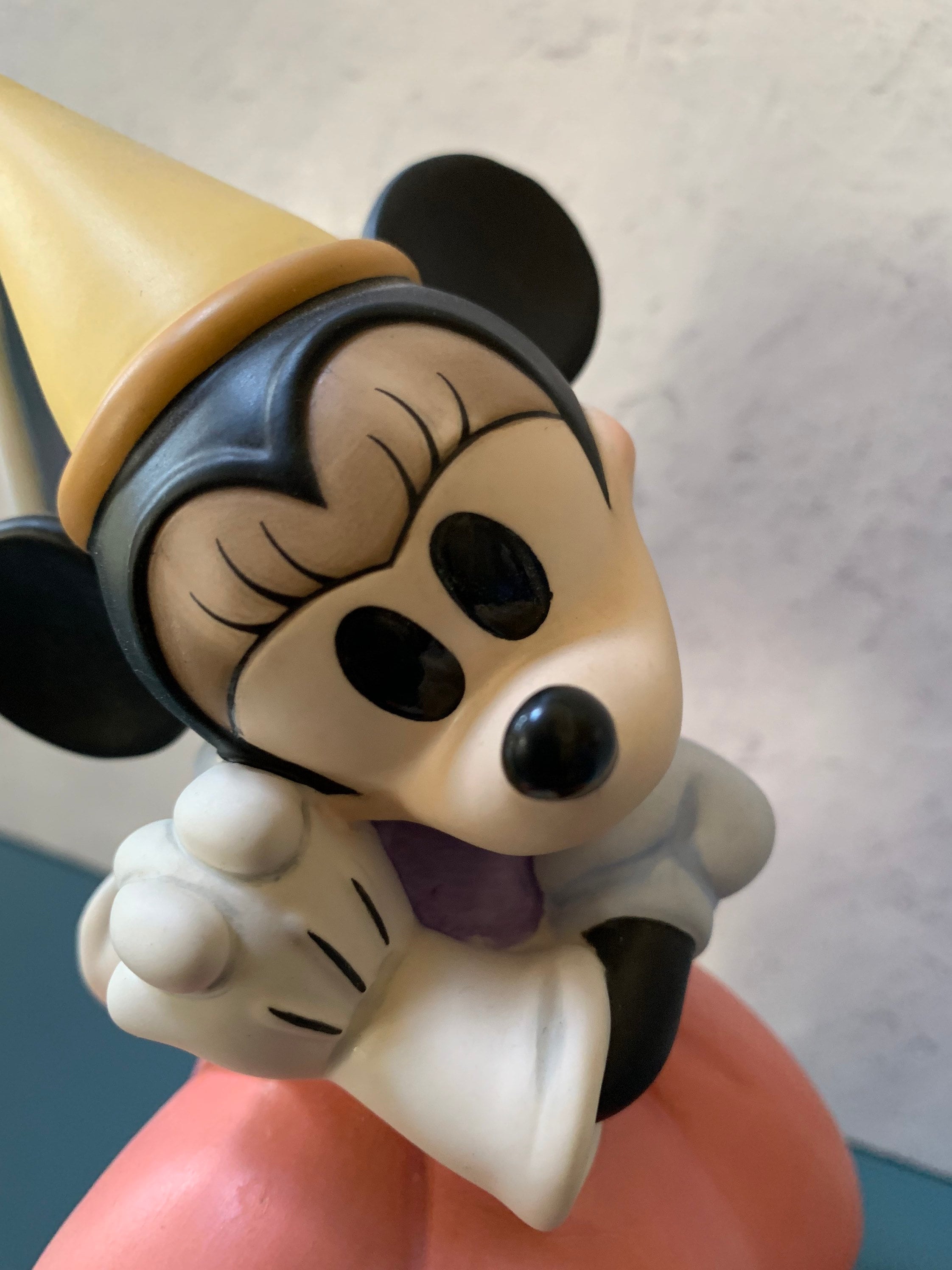 WDCC Brave Little Tailor - Princess Minnie Mouse and Mickey Mouse